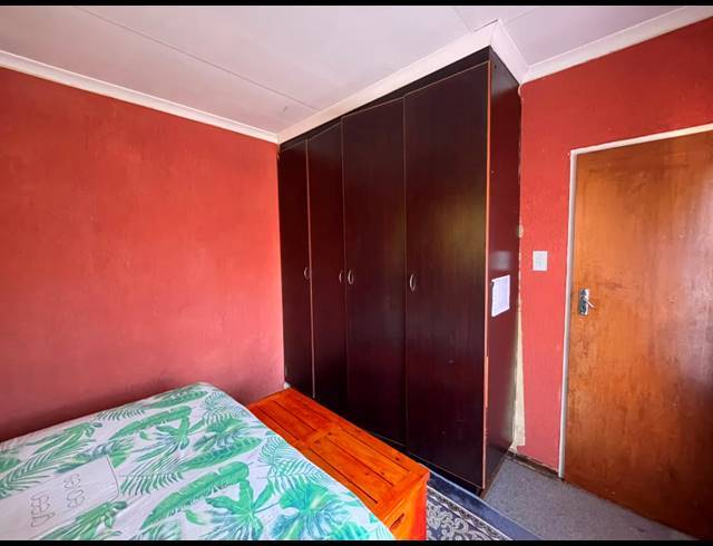 2 BEDROOM HOUSE FOR SALE IN VISTA PARK